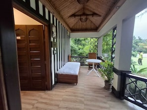 Casa de campo executiva | Escrivaninha, Wi-Fi de cortesia