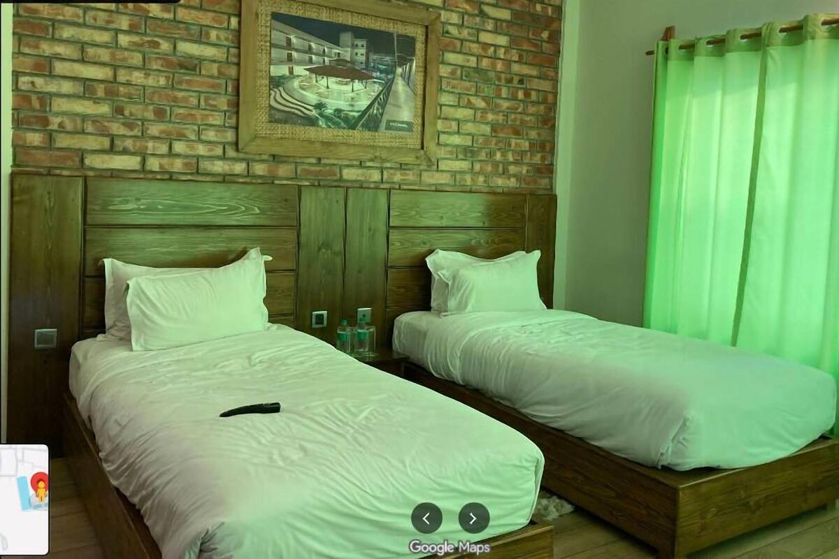 Deluxe Twin Room | Free WiFi
