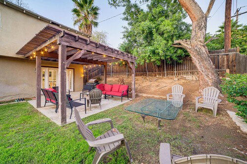 Home 1 Mi to UC Riverside: Families Welcome!