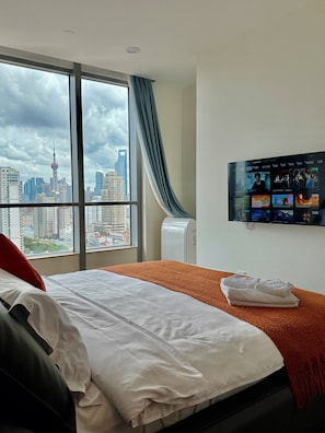 Suite Deluxe, vue ville | Décoration personnalisée, rideaux occultants, fer et planche à repasser