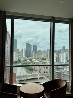 Familiesuite | Utsikt mot innsjø