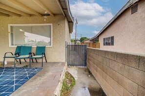 Terrace/patio - Work & Play! Studio 7 Mi to Dtwn San Bernardino (Rialto)