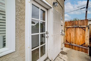 Exterior detail - Work & Play! Studio 7 Mi to Dtwn San Bernardino (Rialto)