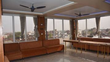 منطقة الجلوس في الردهة