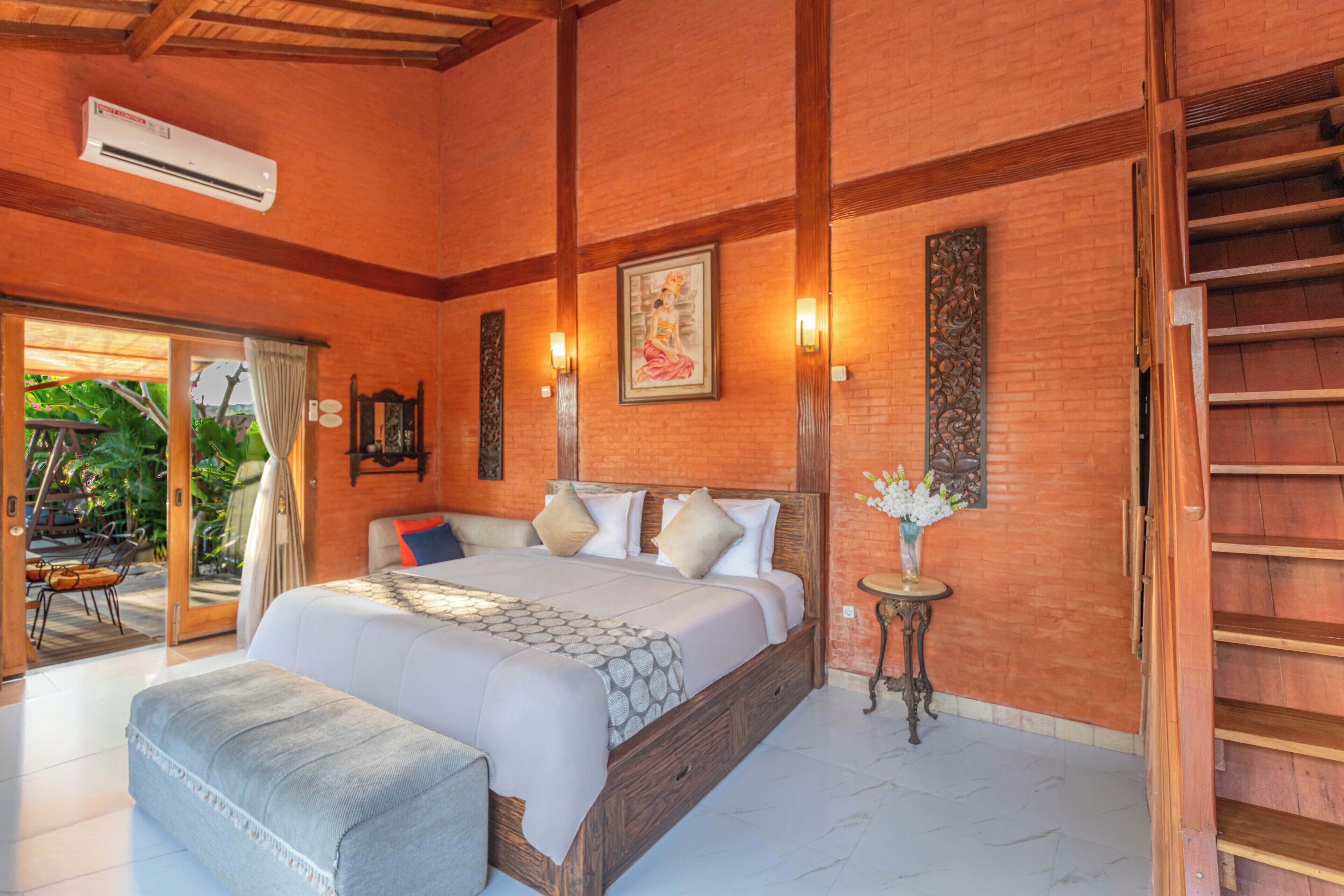 Comfort Villa, Patio, Pool View | Free WiFi