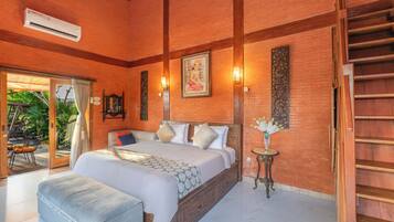 Comfort Villa, Patio, Pool View | Free WiFi