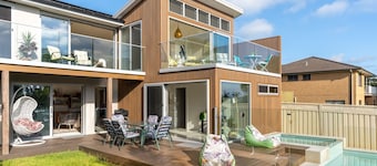 Kiama Downs Oasis with Pool, Spa & Sauna