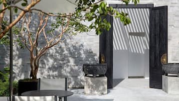 Khu ẩm thực ngoài trời