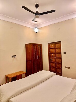 ดีลักซ์บังก  ะโล | โต๊ะทำงาน, พื้นที่ทำงานแบบใช้แล็ปท็อป, Wi-Fi ฟรี