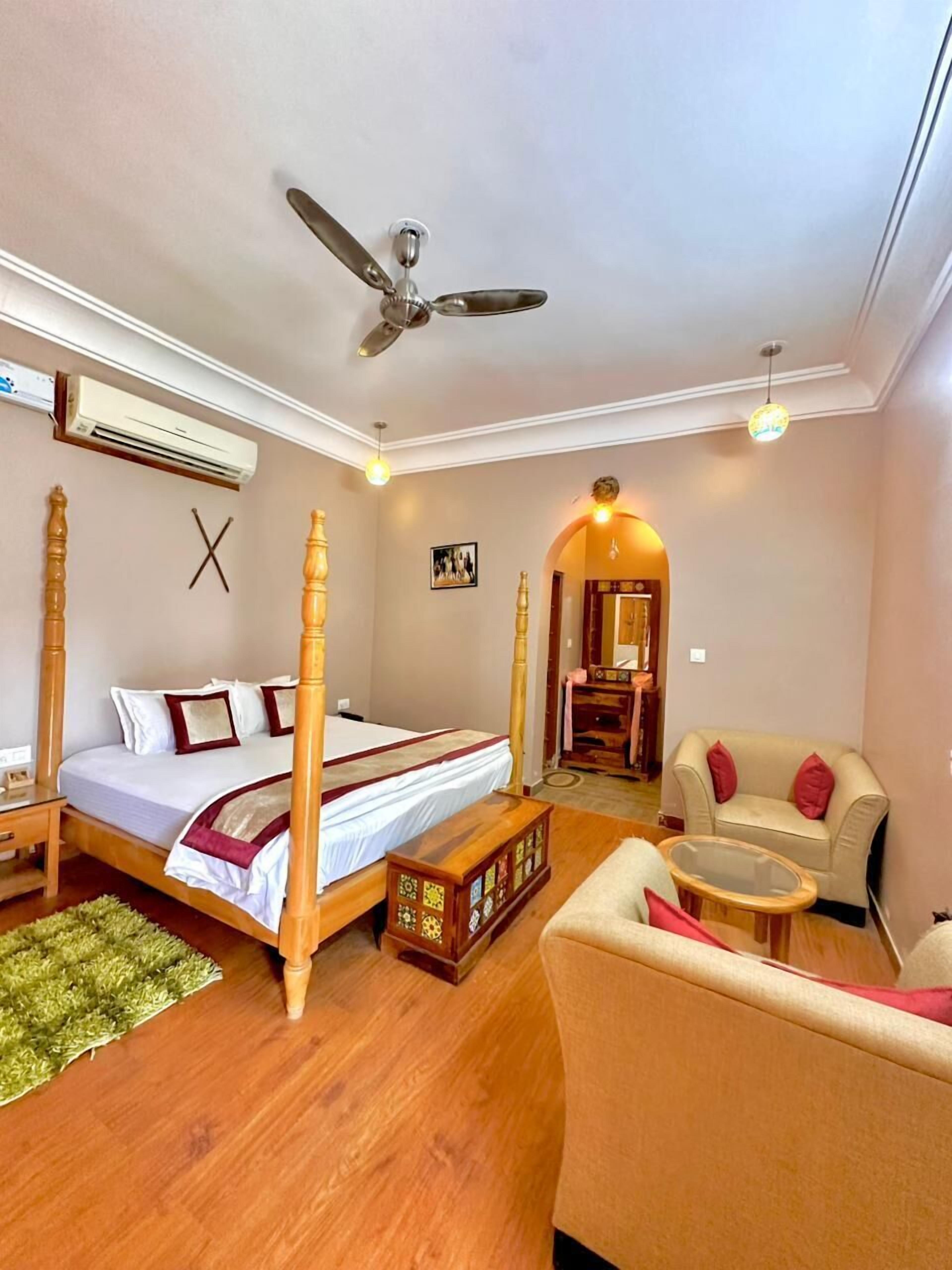 ดีลักซ์บังกะโล | โต๊ะทำงาน, พื้นที่ทำงานแบบใช้แล็ปท็อป, Wi-Fi ฟรี