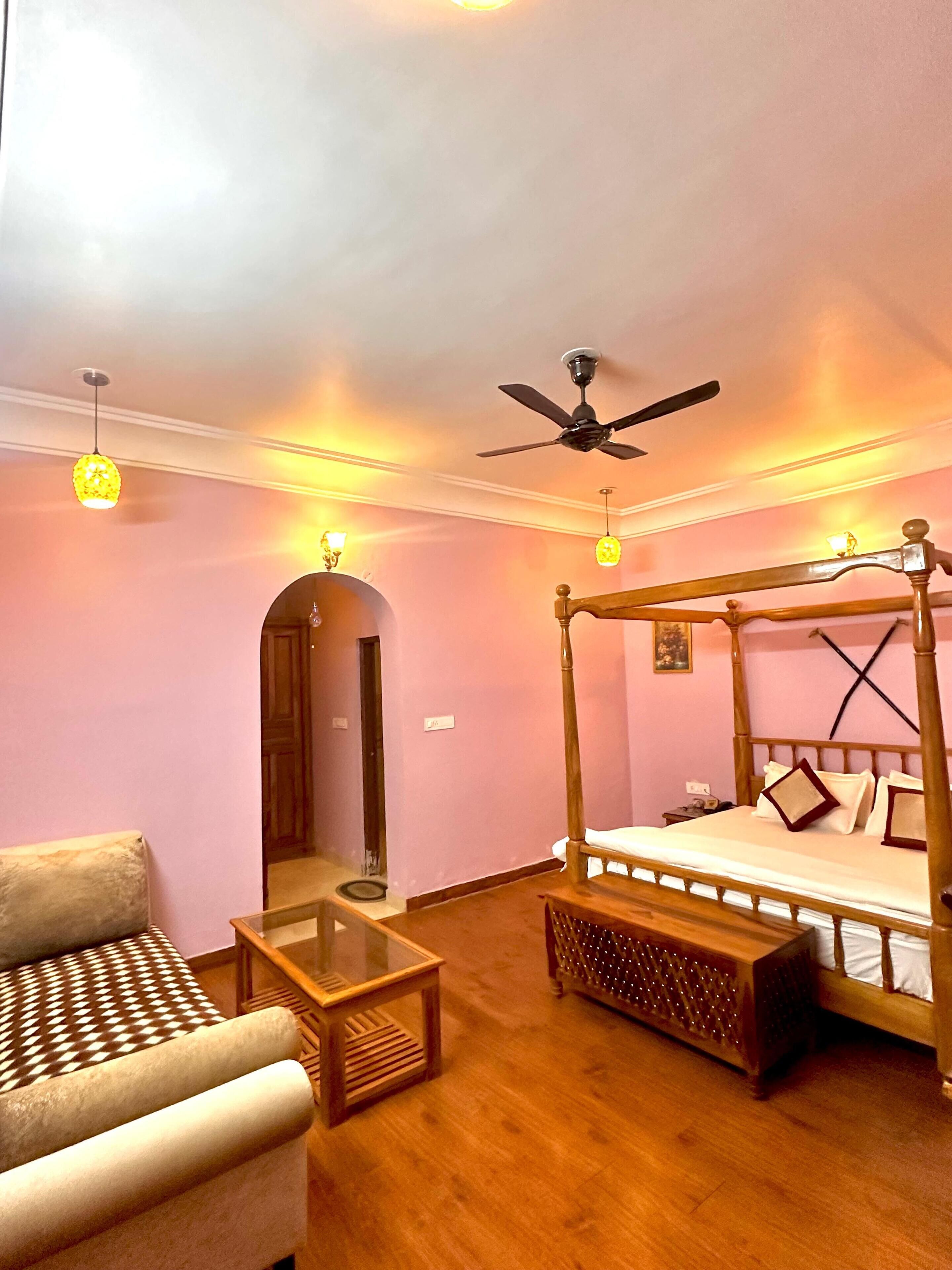 デラックス バンガロー | デスク、ノートパソコン用作業スペース、WiFi (無料)