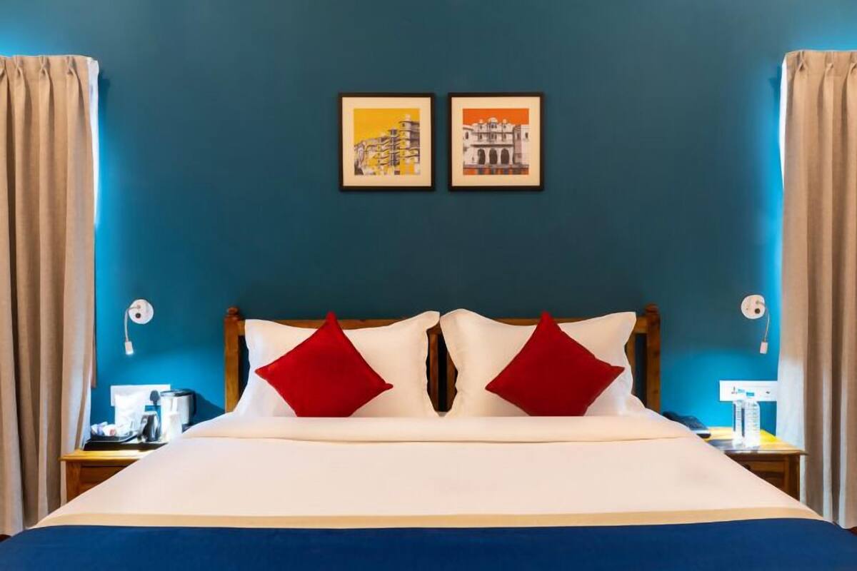 Standard Double Room, City View | Desk, free WiFi