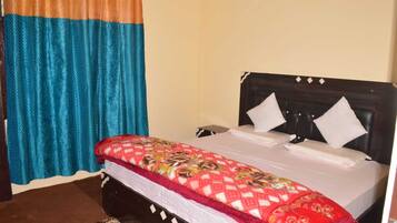 Rollaway beds, bed sheets