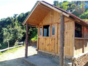 Cottage, pemandangan gunung