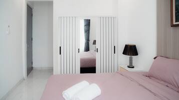 Hus Comfort - utsikt mot trädgården | Gratis wi-fi