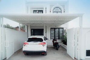 Front of property - Been View Homestay (Berbah)