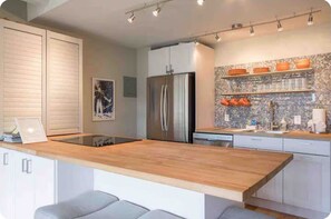 Private kitchen - Breck Condo - Million Dollar View (Breckenridge)