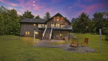 House, 3 Bedrooms, Balcony, Mountain View | Exterior