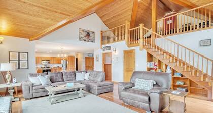 Mountain Retreat With River Views Near Sunday River and Year-round Adventure