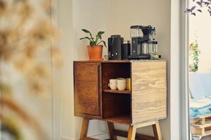 Interior - Bright & Spacious Ensuite Room in Charming Coliving Near Ribeira Beach (Santo Isidoro)