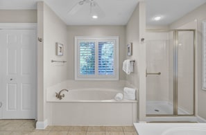 Shower, jetted tub, hair dryer, towels