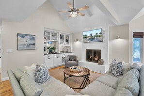 スマートテレビ、書斎 / ワークスペース