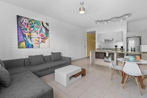 Traditional Apartment (lisboa 5) | Living area - Lisboa Condominium - Modern Stay (Puerto Vallarta)