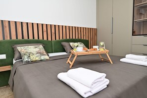 In-room safe, iron/ironing board, free WiFi, bed sheets - Villa Donatus ZadarVillas (Murvica)