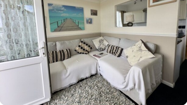 Unclassified image, 1 of 14, button - Chalet Rik Couples Retreat in East Riding of Yorkshire (Withernsea)