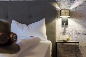 Zimmersafe, Verdunkelungsvorhänge, schallisolierte Zimmer