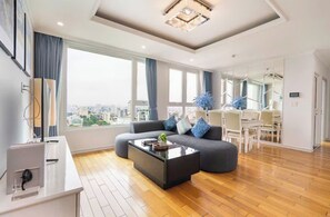 Family Suite, 3 Bedrooms, Club lounge access, City View | View from room