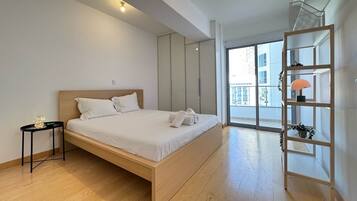 2 bedrooms, desk, iron/ironing board, free WiFi