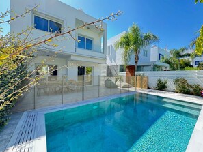 Pool - Protaras Seaside Serenity - Konnos Beach (Paralimni)