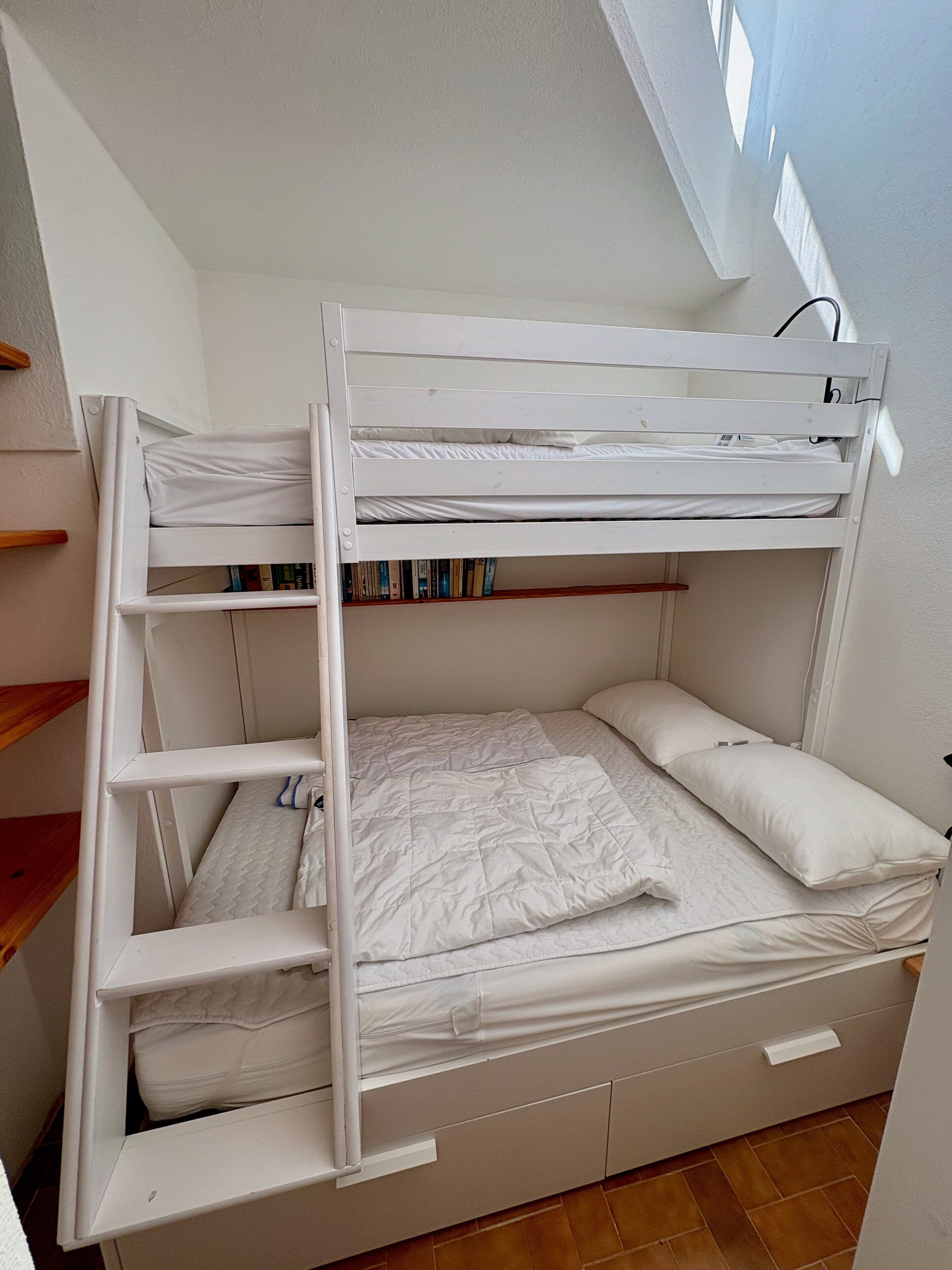 Fer et planche à repasser, Wi-Fi, draps fournis