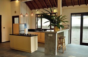 Villa, 1 habitación, alberca privada | Interior