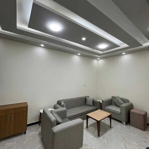 TV - Royal Palace 303 Home (Hurghada 1)