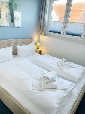 2 bedrooms, iron/ironing board, WiFi - DUE/09, Apartment 15 - Im Dünengrund App. 14 and 15 (Sylt)