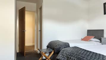 Iron/ironing board, Internet