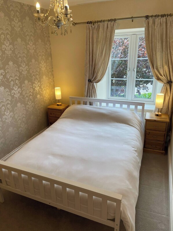 2 bedrooms, Internet, bed sheets - Chew Valley Retreat Suite (Bristol)