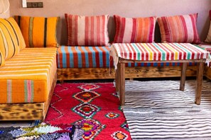 Interior - Ensuite Room with own Balcony at Imlil Oasis  - Oasis D'imlil (Imlil)