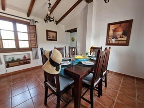 3 bedrooms - Villa Finca Los Corbachos (Cutar)