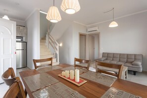 House - Villa Aurora in Mparmpati (Corfu)