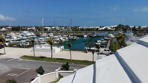 Casa, 4 quartos, sacada, vista para o jardim | Marina