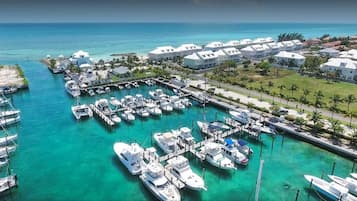 House, 4 Bedrooms, Balcony, Garden View | Marina