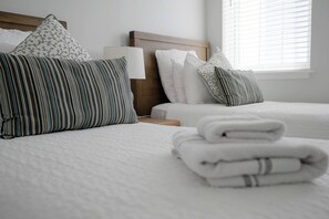 4 bedrooms - Bahamas Dream - Beach Luxury Vacation (Nassau)