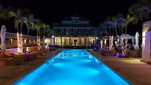 House, 4 Bedrooms, Balcony, Garden View | Pool | Outdoor pool - Bahamas Dream - Beach Luxury Vacation (Nassau)