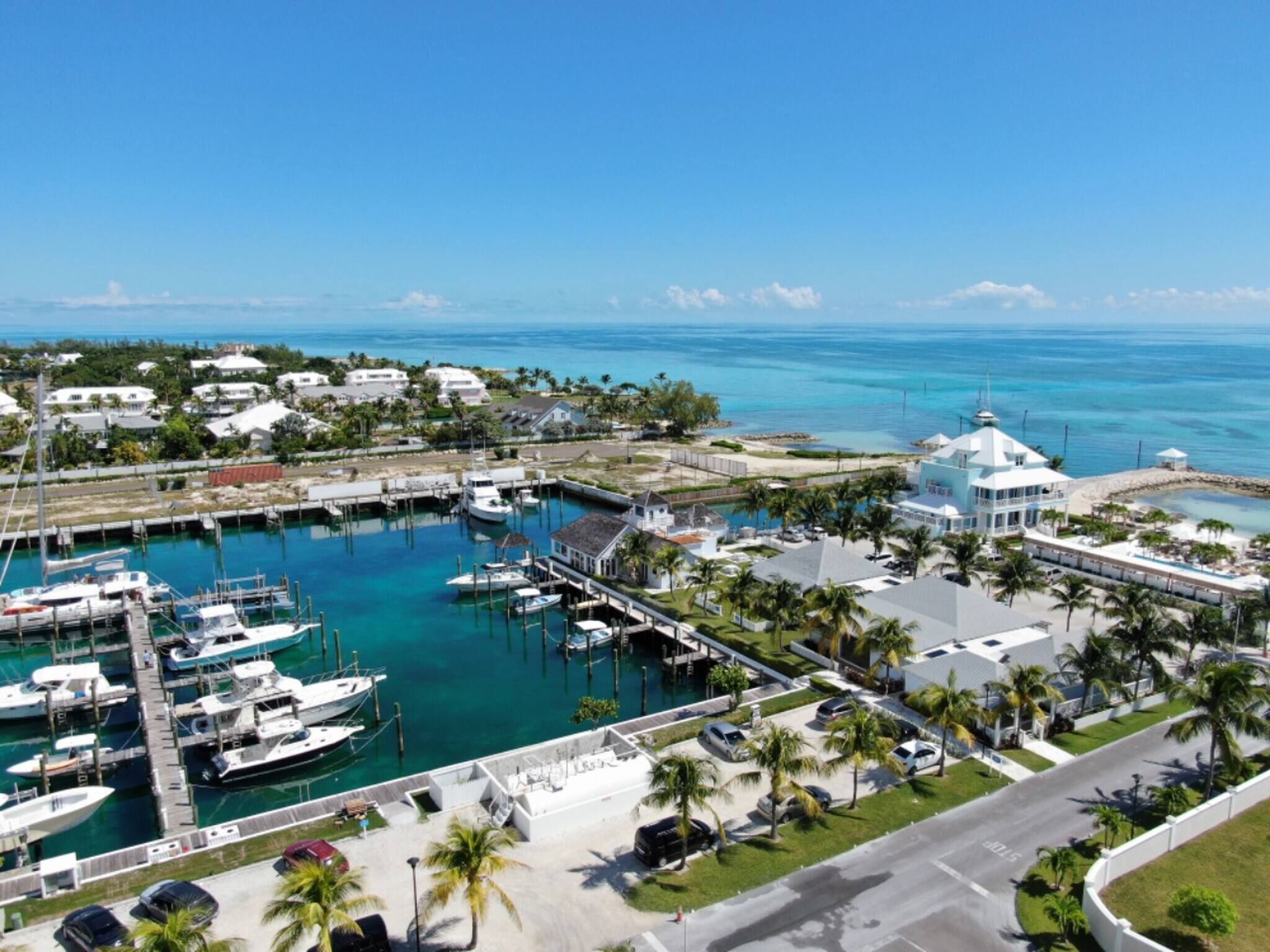 Marina/club náutico