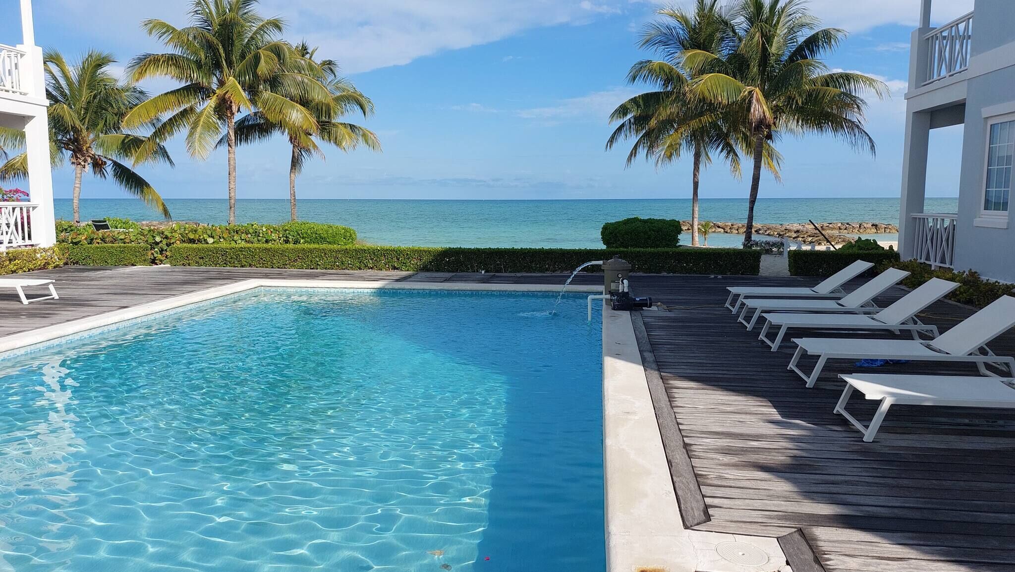 House, 4 Bedrooms, Balcony, Garden View | Pool | Outdoor pool