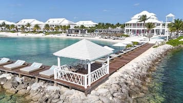 独立别墅, 4 间卧室, 阳台, 花园景观 | 泳池 | 室外游泳池