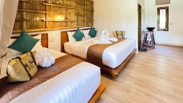 In-room safe, laptop workspace, blackout curtains, free WiFi